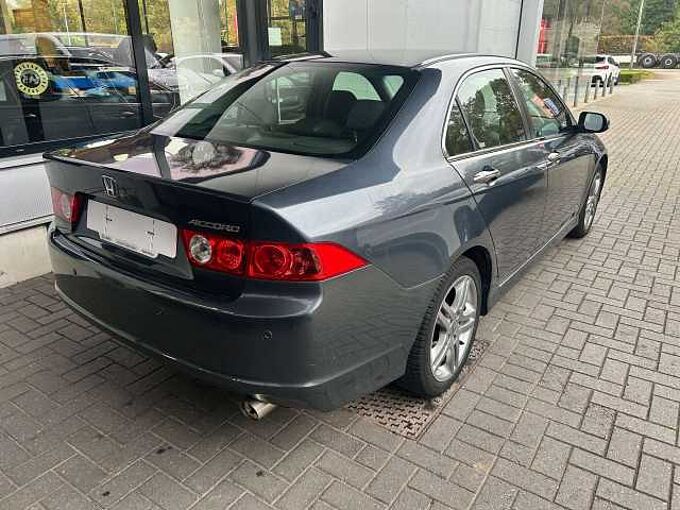 Honda Accord 2.0 i Sport -1000 EINDEJAAR ACTIE